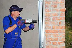 Exclusive Garage Door Service Buena Park, CA 714-989-7267 - installation-side